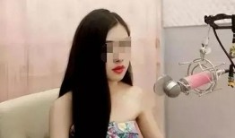 变性网红直播粉丝吃瓜,粉丝围观变性过程，吃瓜热议不断